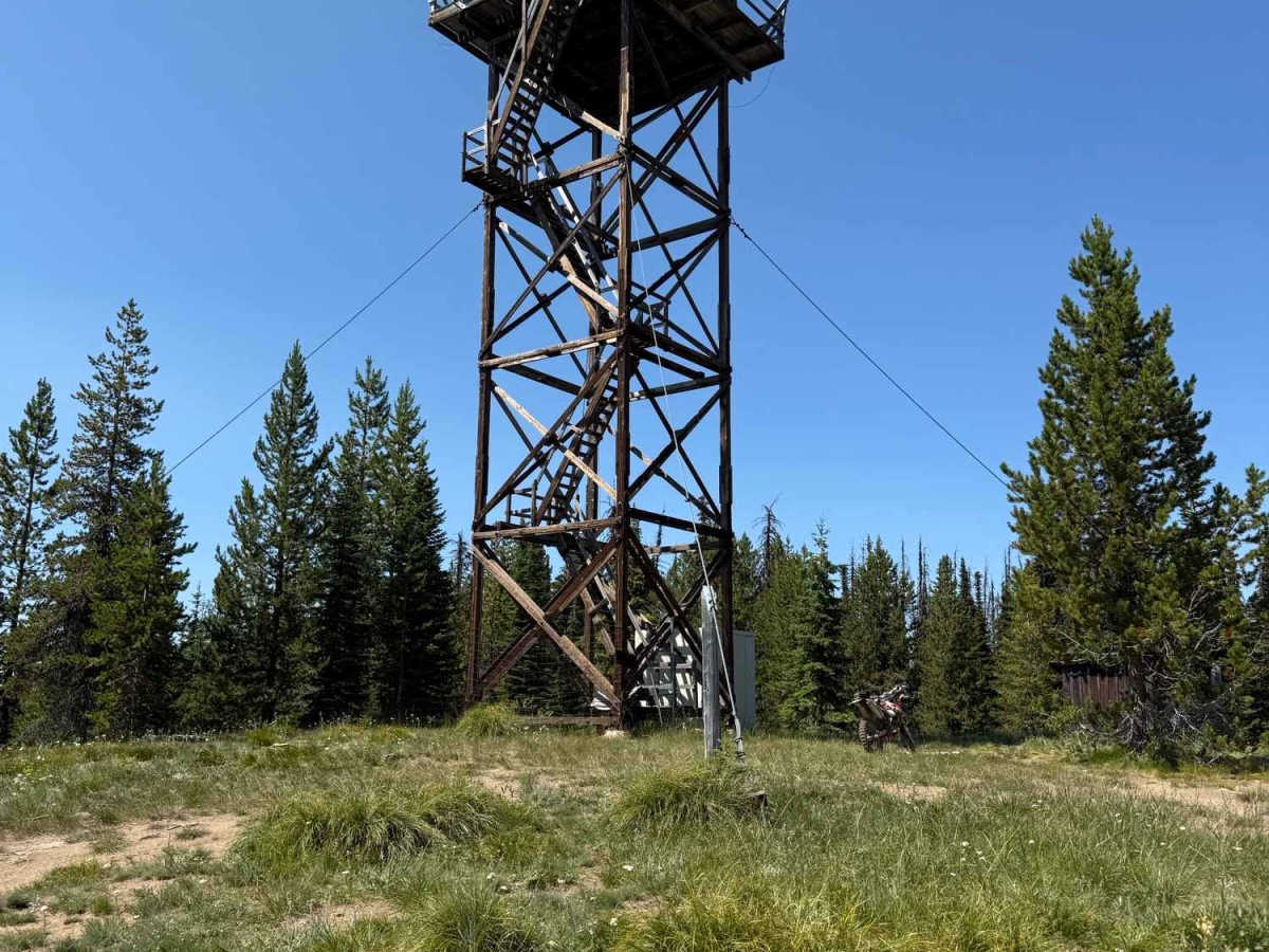 Anderson Butte Lookout trail photo