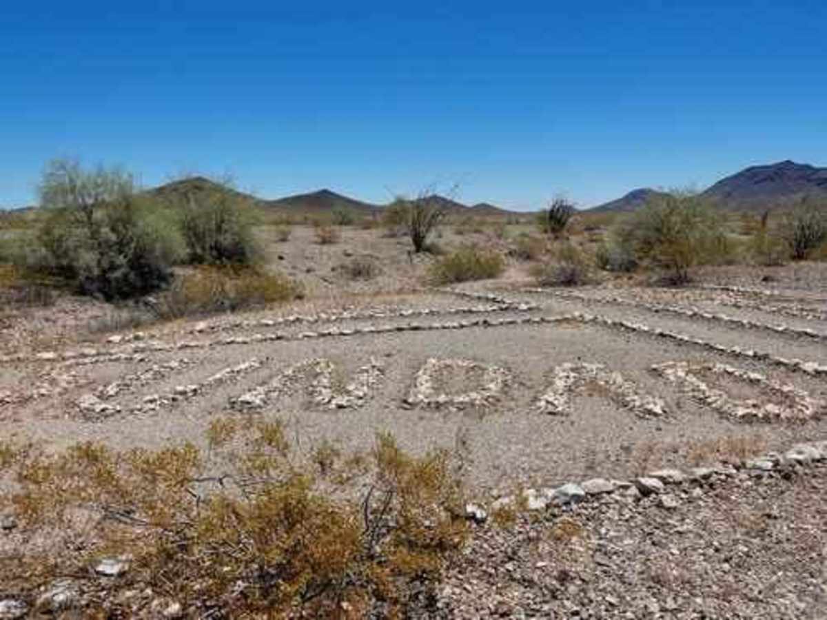 Agua Caliente Road trail photo