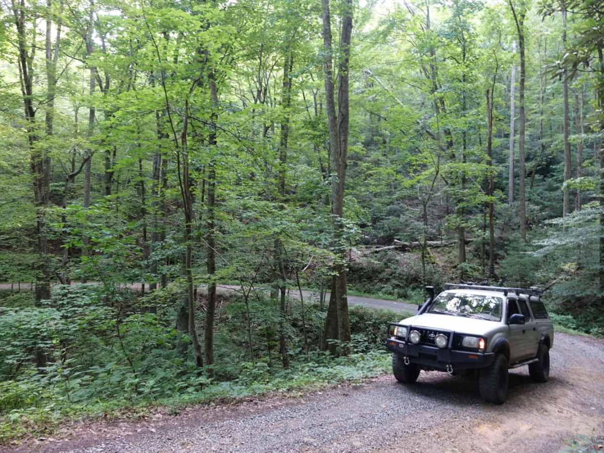 Paint Mountain Road photo 2