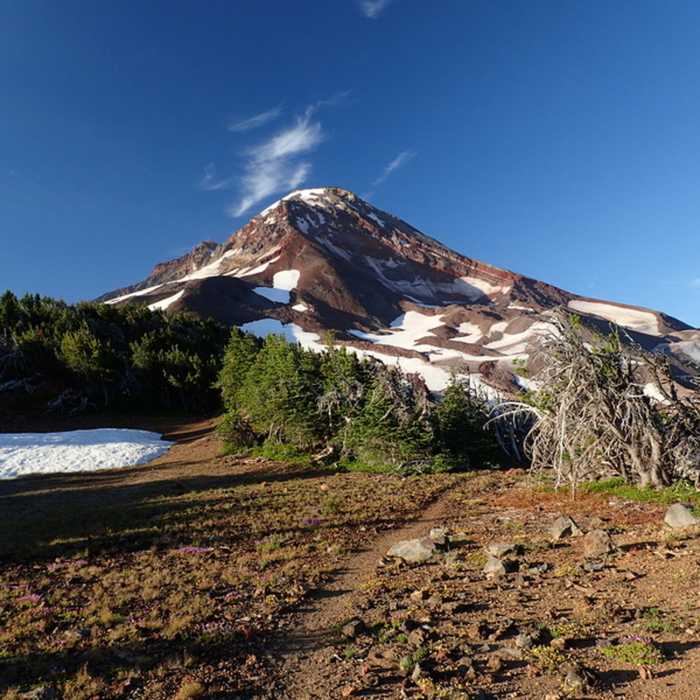 Near Three Sisters Traverse