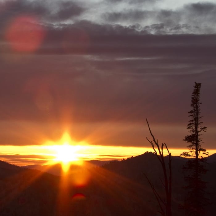 Near Little Queens River + Scenic Lake