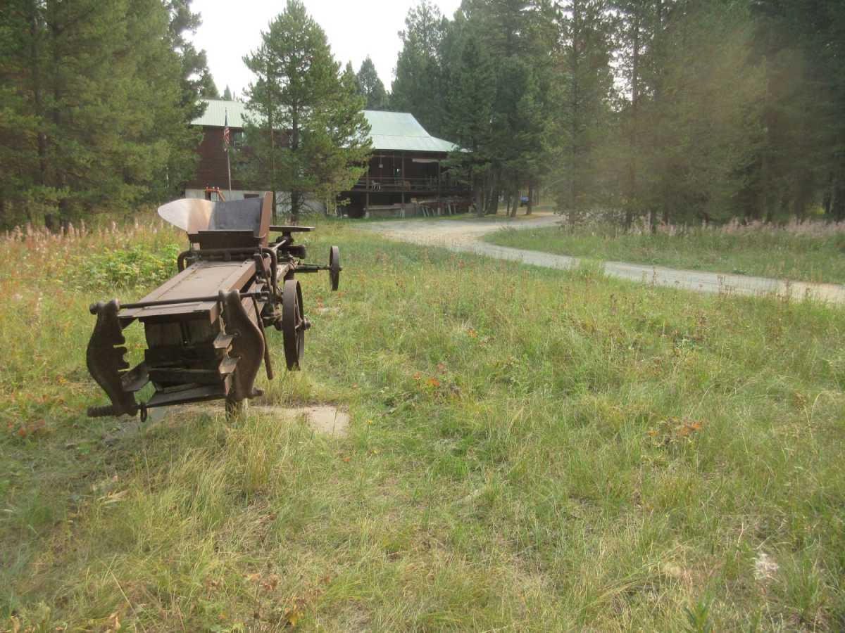 Meadow Creek Road photo 2