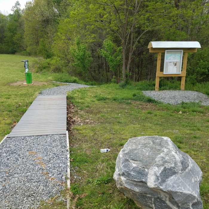 Near Fredericksburg Quarry Trails Hike