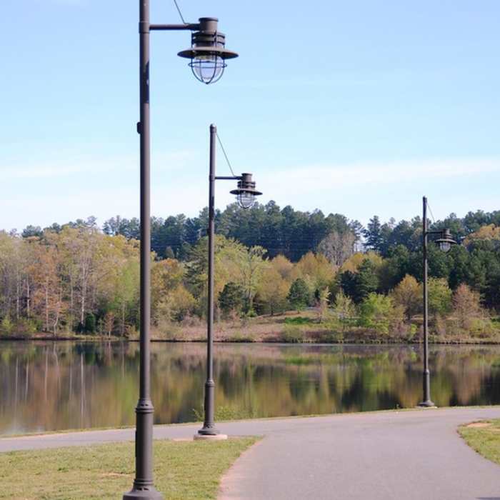 2009 Tribble Mill Park April 18" by Hans J E (https://tinyurl.com/r77rwsm) licensed under CC BY-SA 2.0 (https://creativecommons.org/licenses/by-sa/2.0/). Near Tribble Mill Multi-Use Path