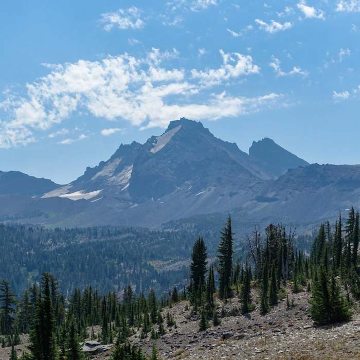 Near Three Sisters Loop