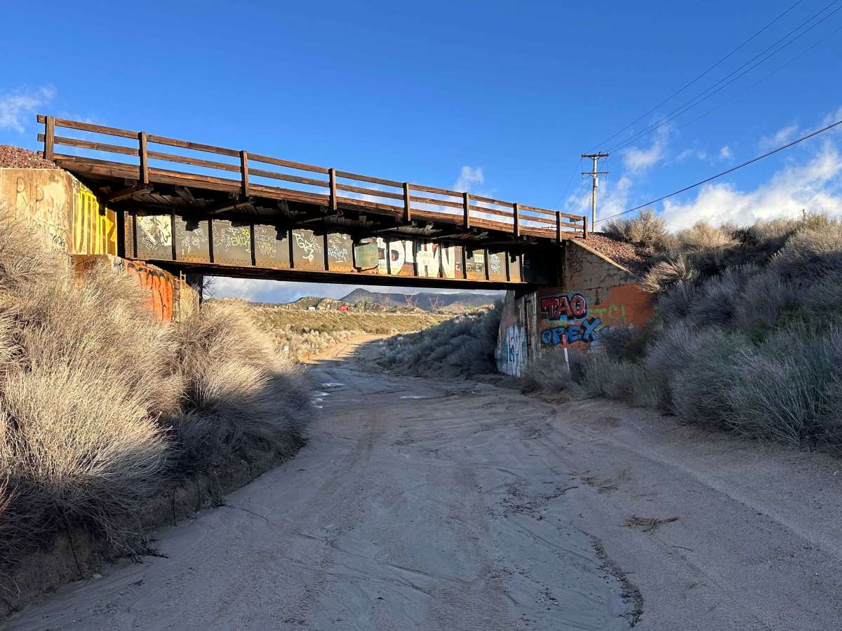 Baldy Mesa Staging Corridor  photo 6