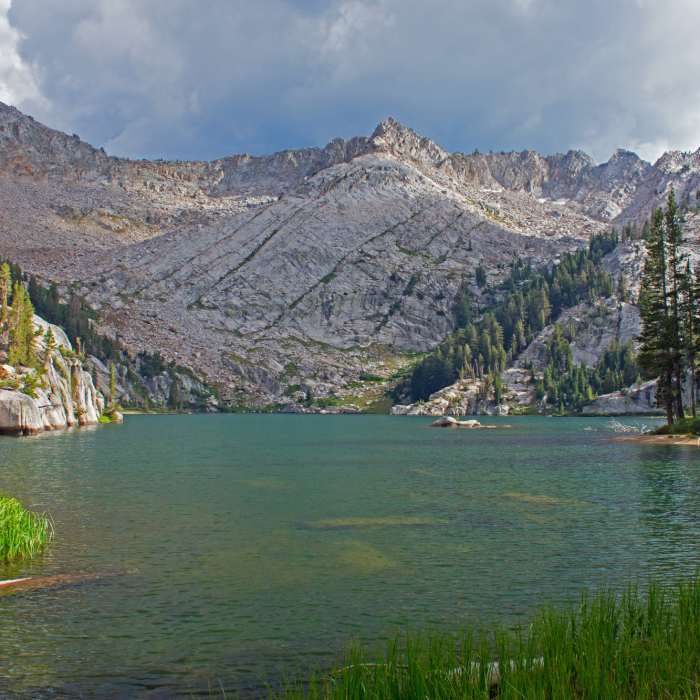 Near Graveyard Lakes #28E15