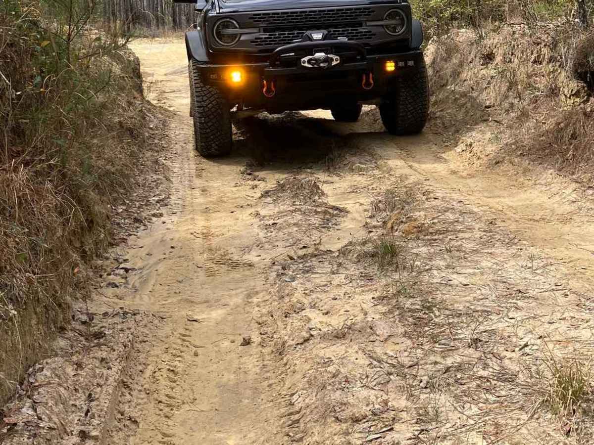 Lower River Road trail photo