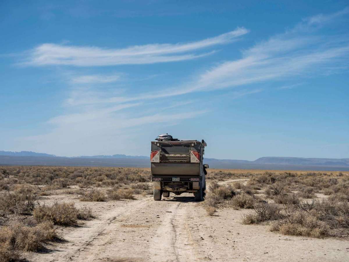 Eastern Alvord Desert Plateau photo 5