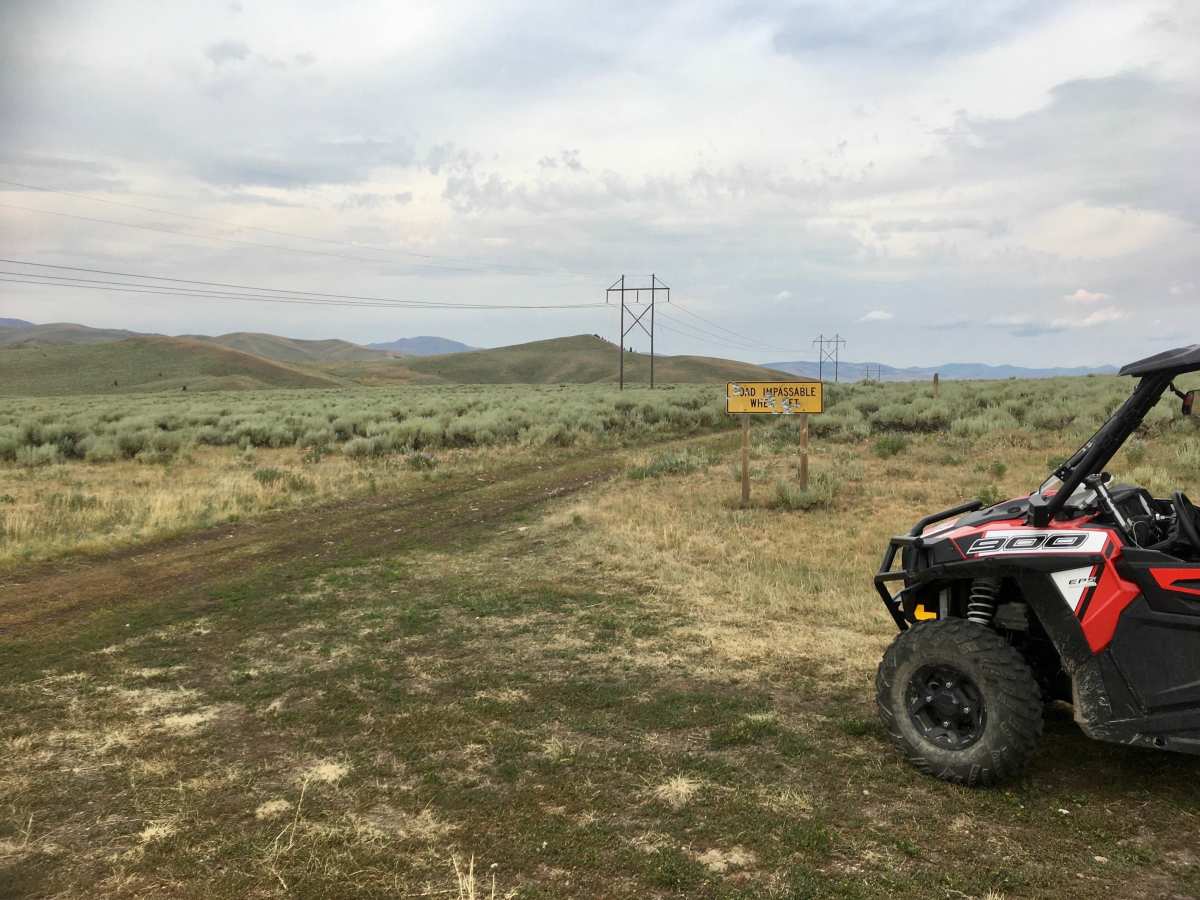 Bannack Pass Road photo 4