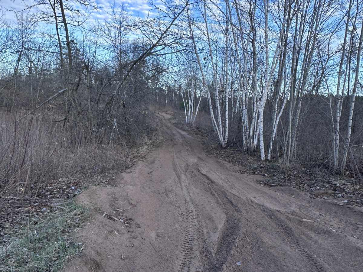 Freeway View Trail photo 4