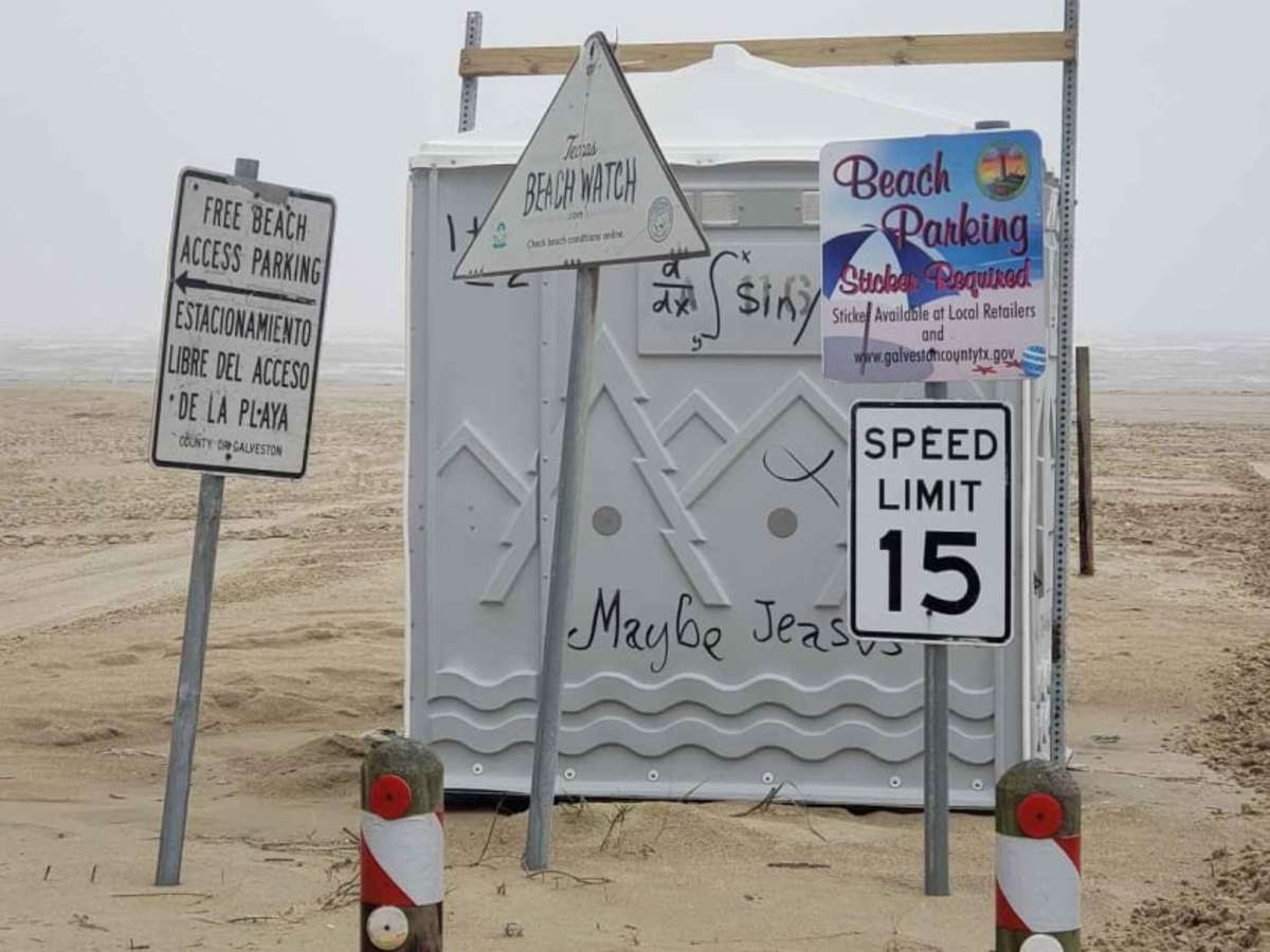 Bolivar Beach photo 4