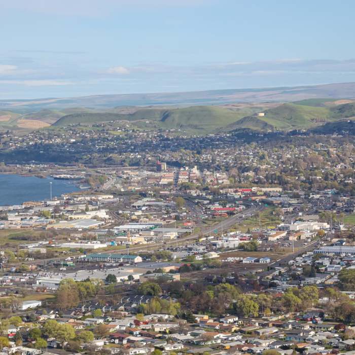 Near Chenoweith Tableland Loop