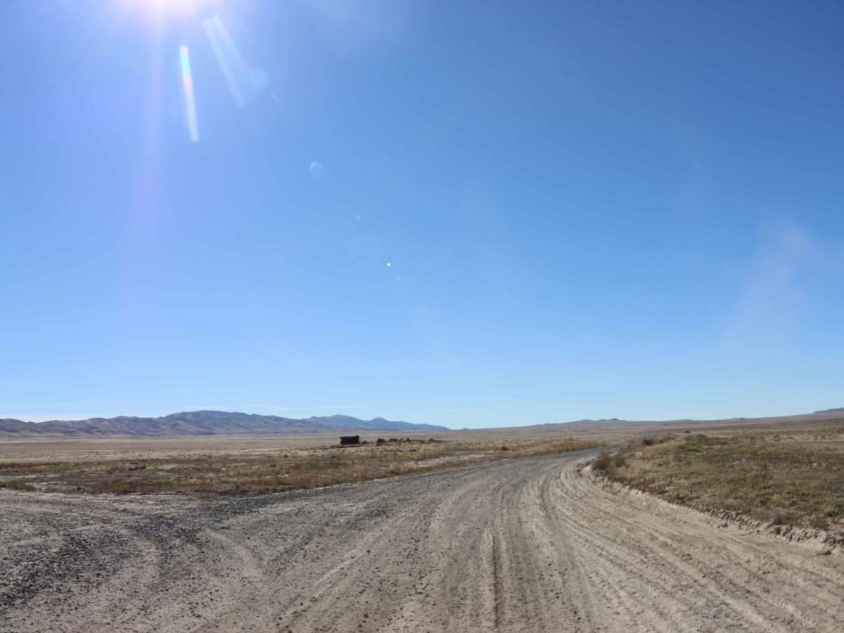 Aragonite Western Pacific Road photo 2