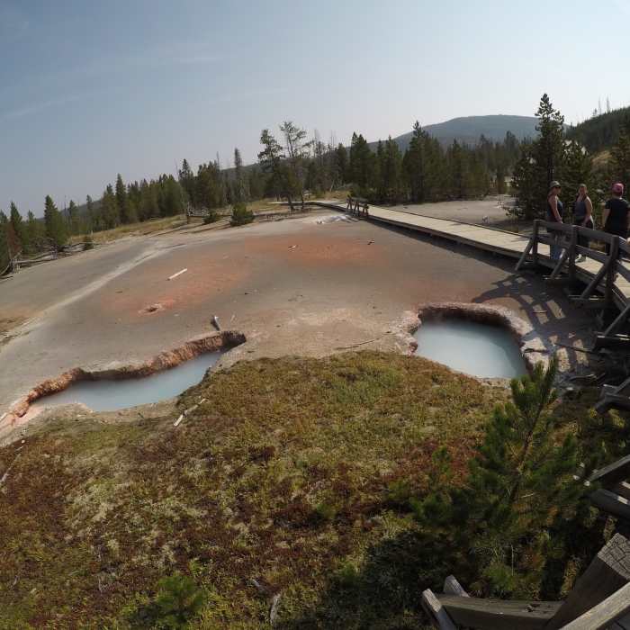 Near Artist's Paintpots Trail