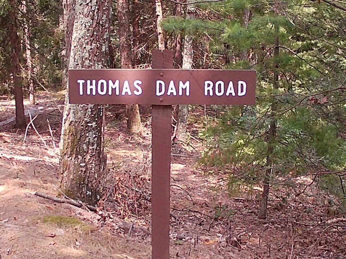 Thomas Dam Road trail photo