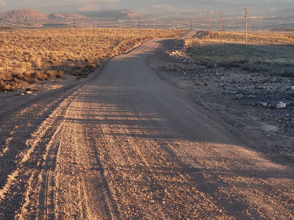 Cottonwood Road photo 5