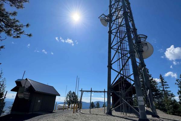 Radio Tower - FS 9500-585