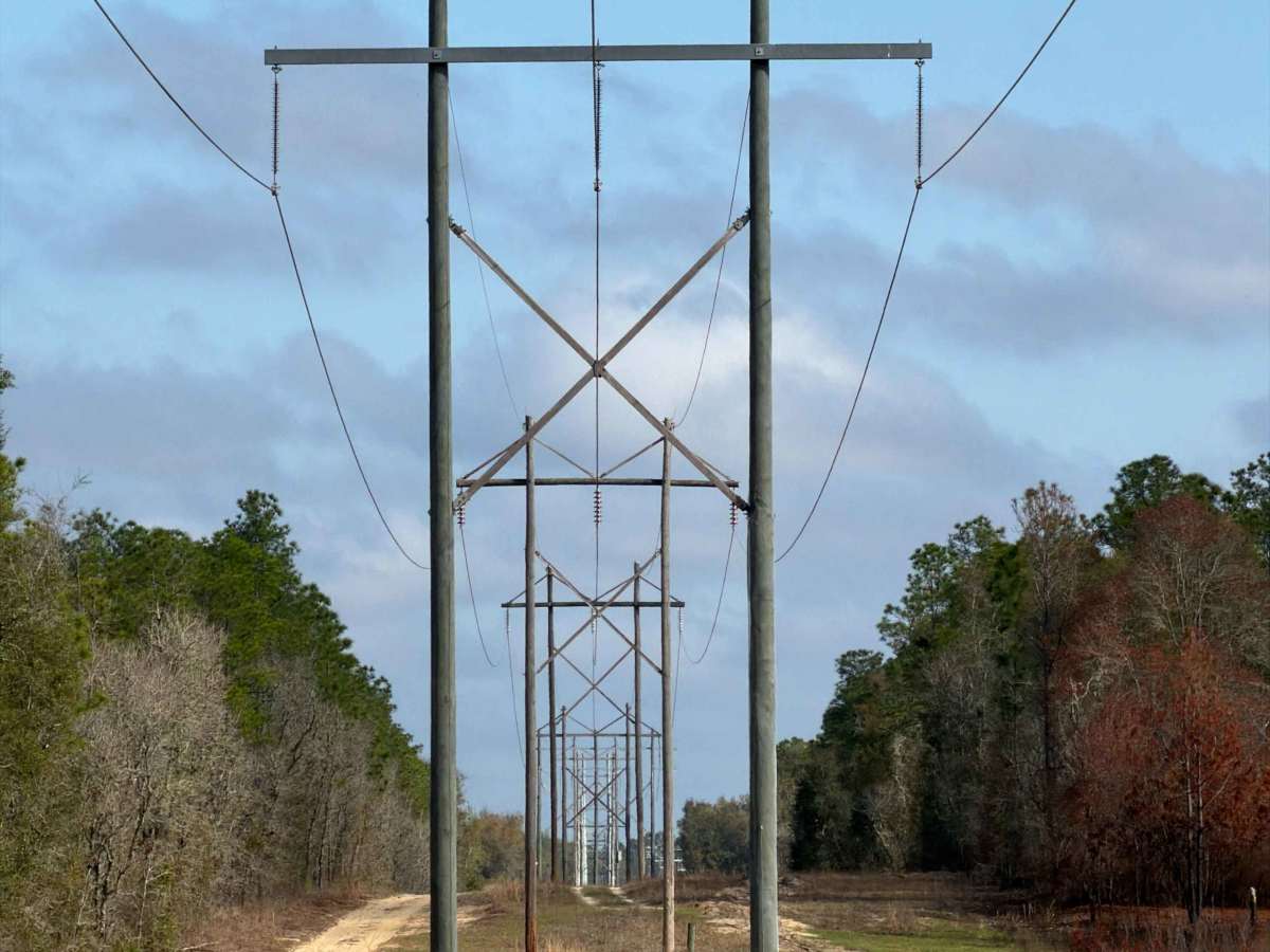 Powerline West - FS 300-A trail photo
