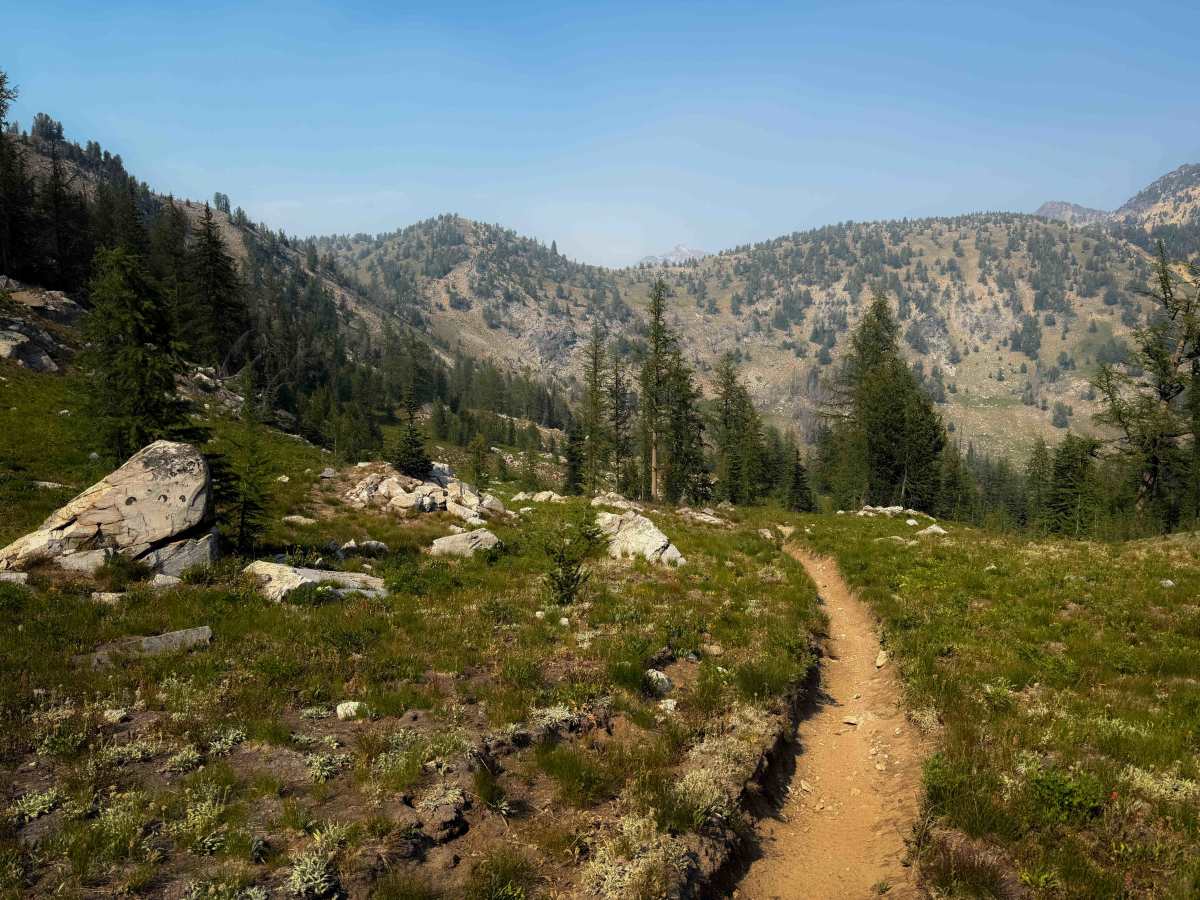 Summit Trail photo 4