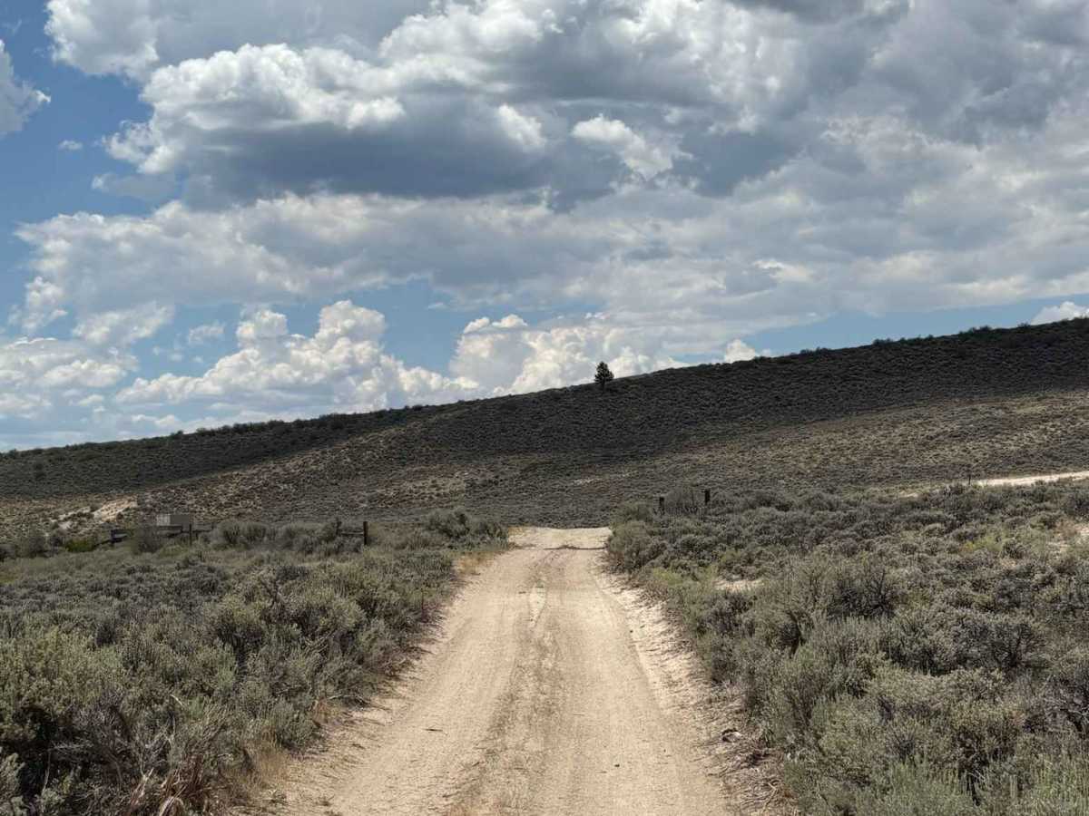 Southern Wolford Hills Access photo 5