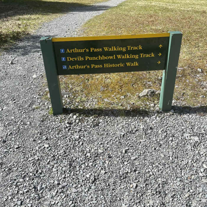 Near Bridal Veil Falls Lookout Walk Near Bridal Veil Falls Lookout Walk