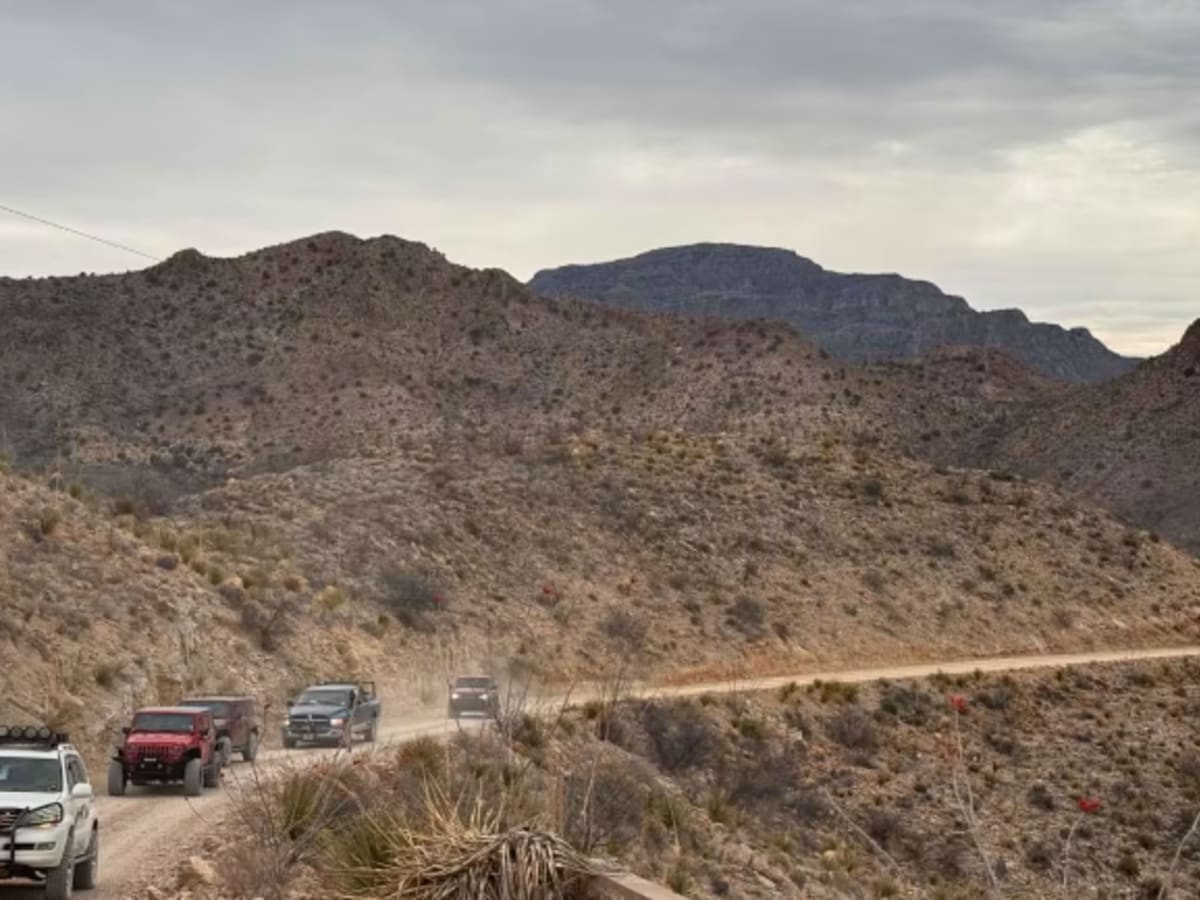 Pinto Canyon Road photo 6