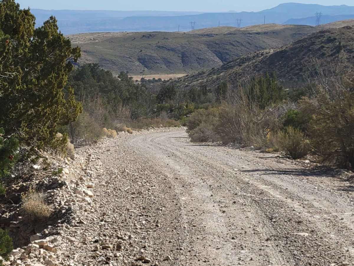 Apex Mine Road trail photo