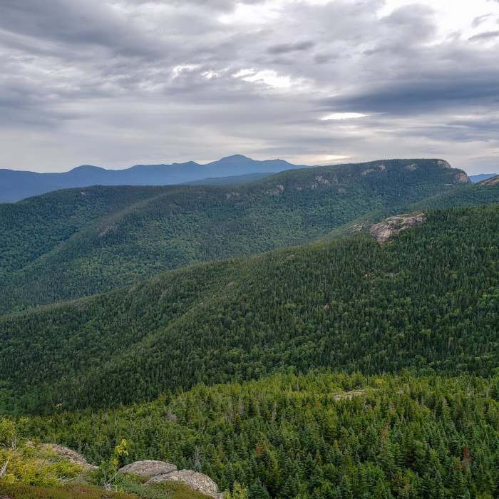 Near Mount Crawford, Stairs Mountain, and Mount Resolution via Davis Path