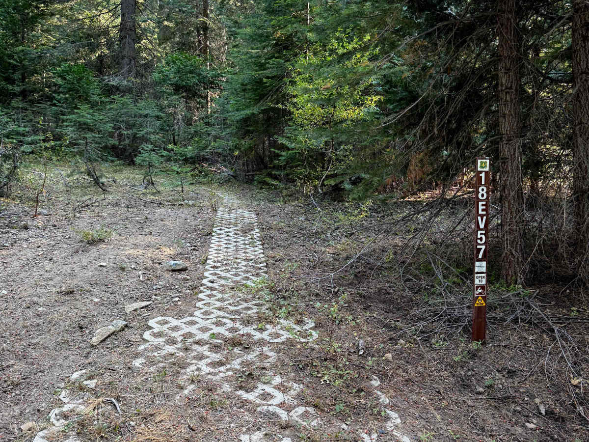 18EV57 trail photo