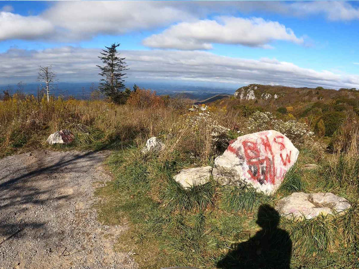 Viking Mountain Road photo 5