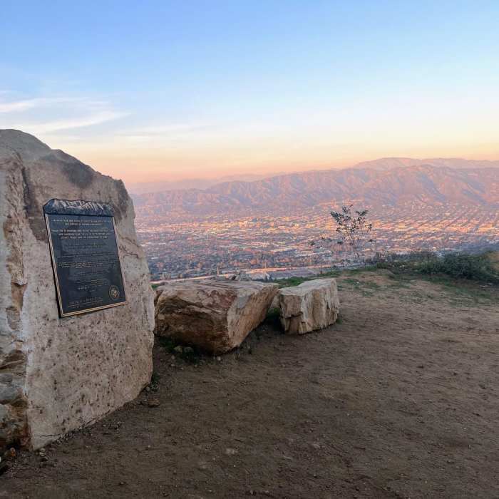 Near Bronson Caves to Wisdom Tree