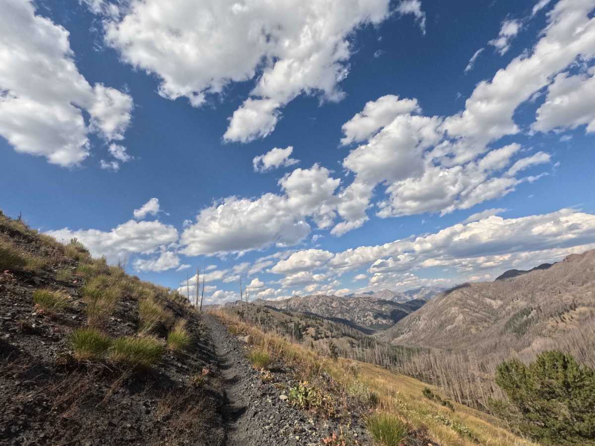 Castle Rock - FS 7140 photo 2
