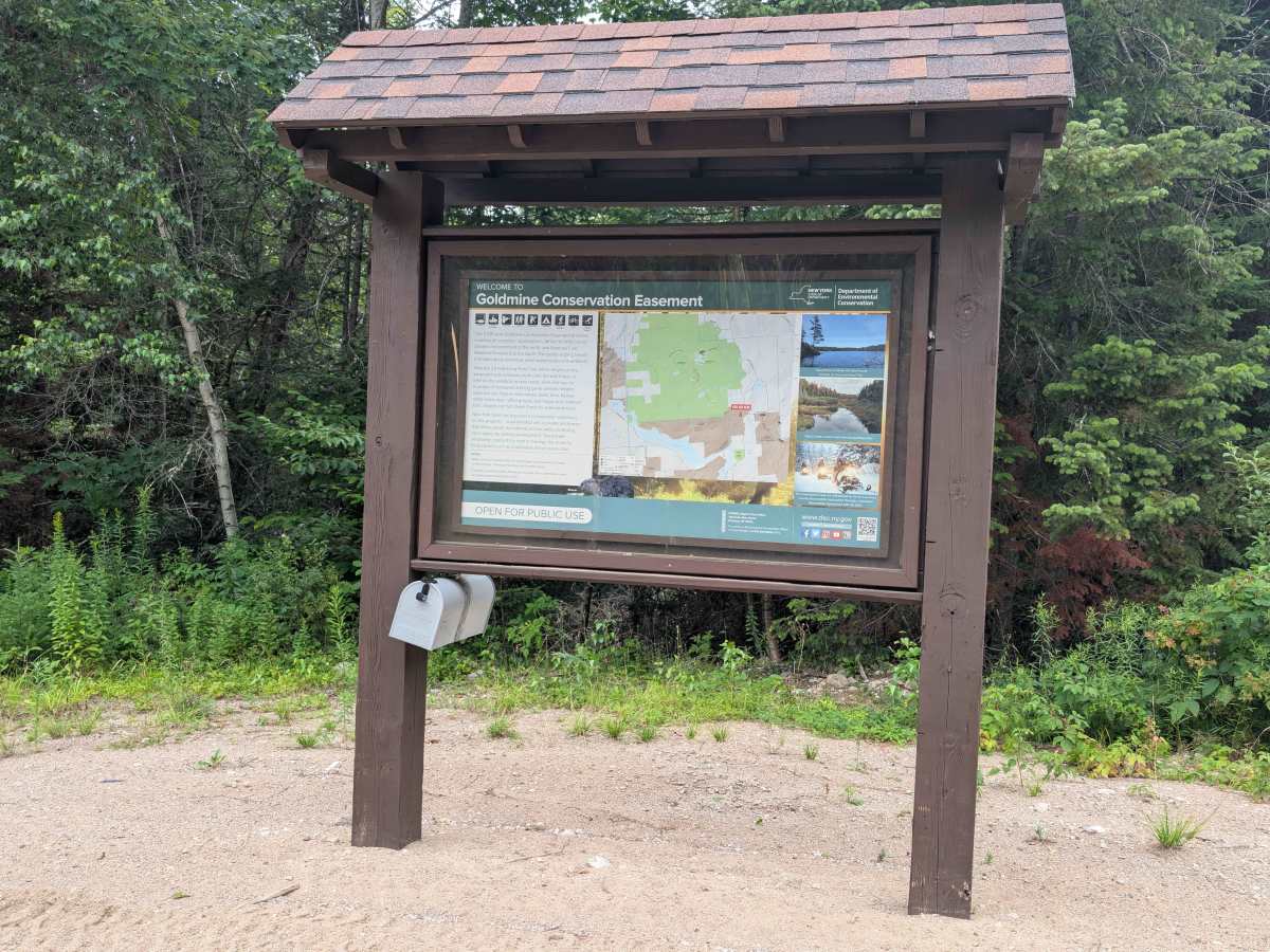 Goldmine Road photo 3