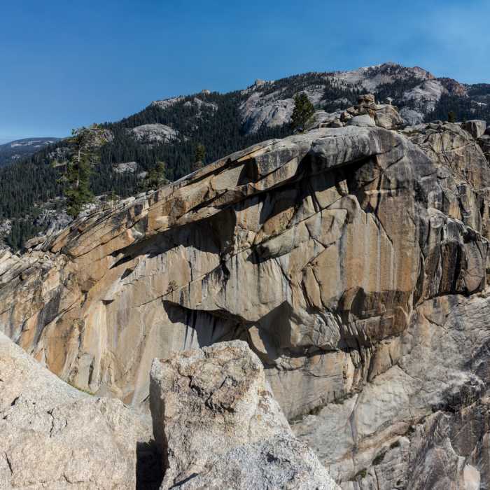 The Watchtower Near Lakes/Watchtower Trail