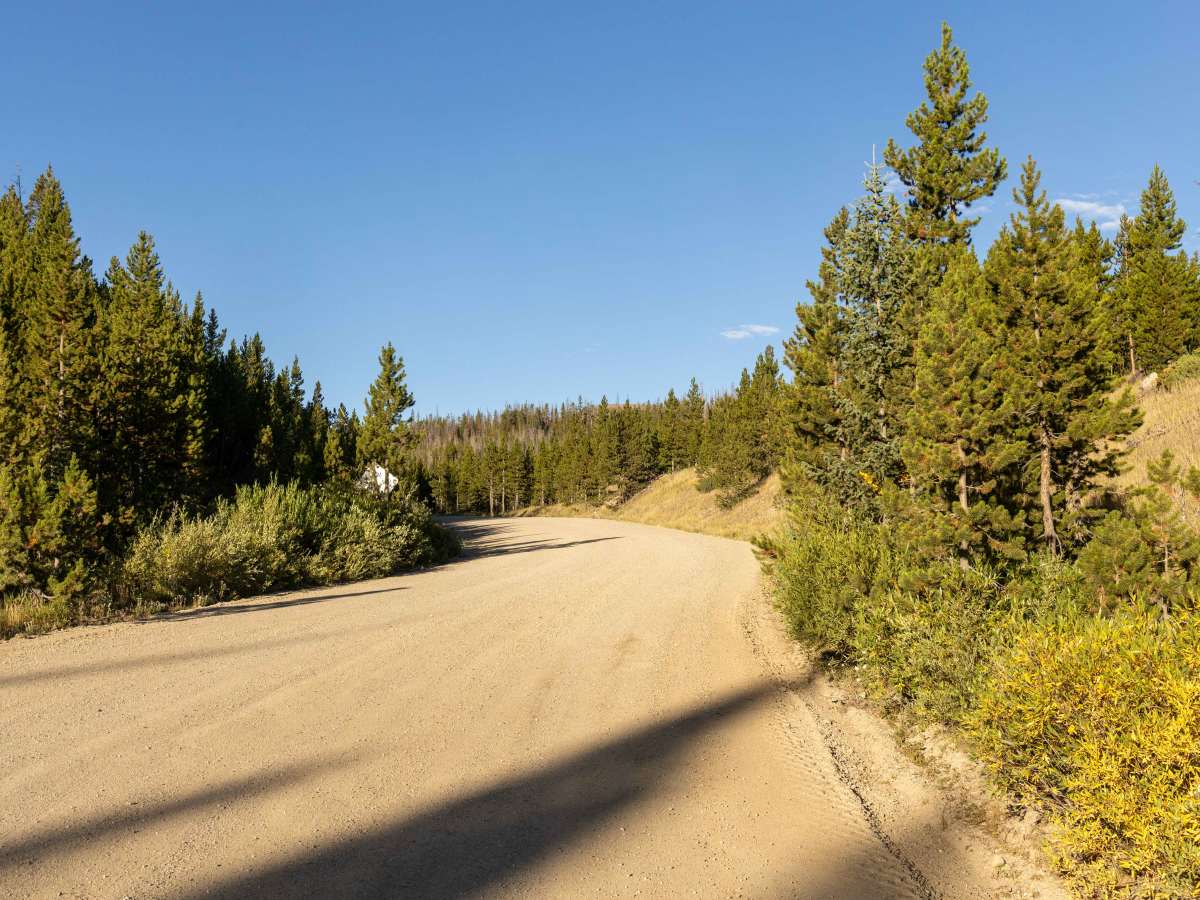 Long Draw Reservoir Road trail photo