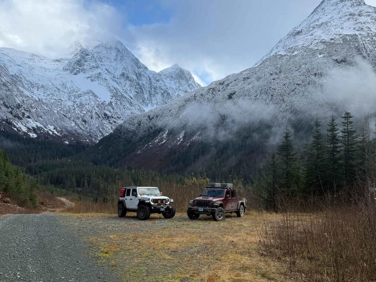 Hoult Creek Road photo 5