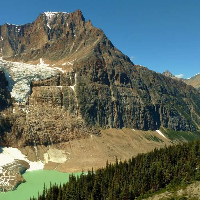 Near Mount Edith Cavell Tour
