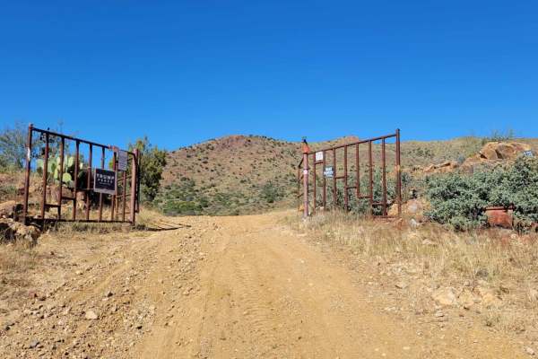 Walnut Spring Trail