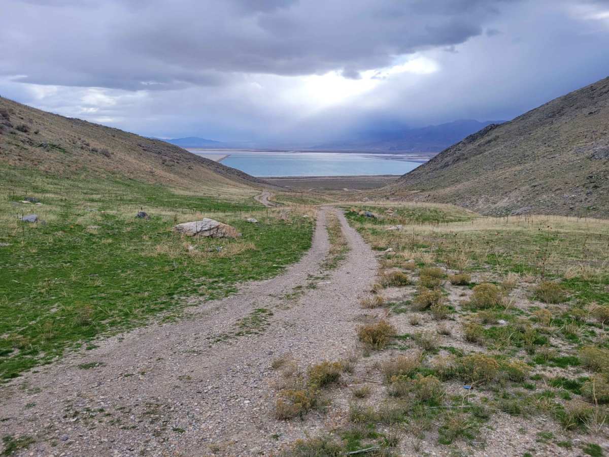 Dead End Pass trail photo