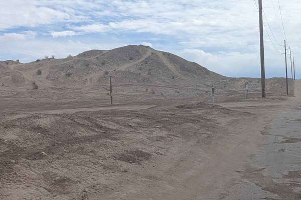 Pole Line Road North
