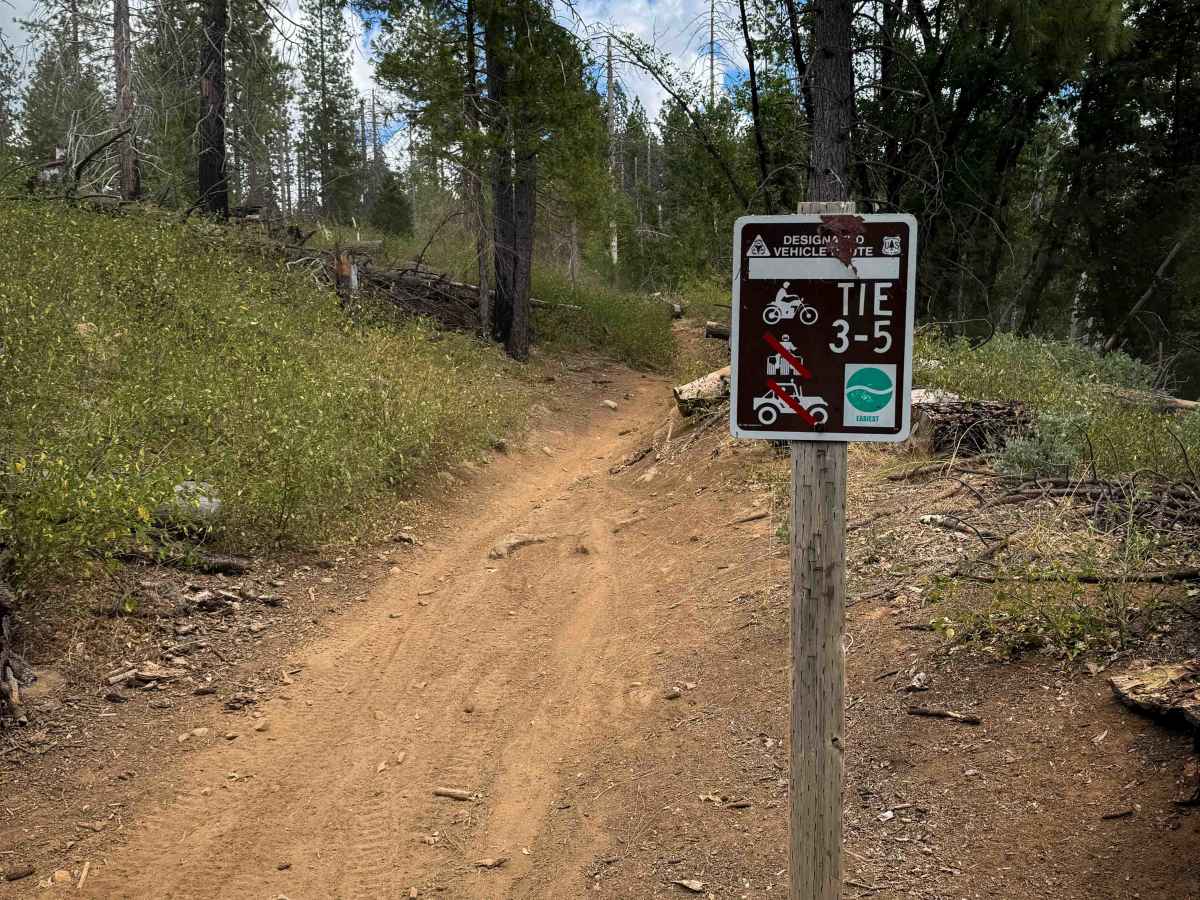 Tie 3-5  trail photo