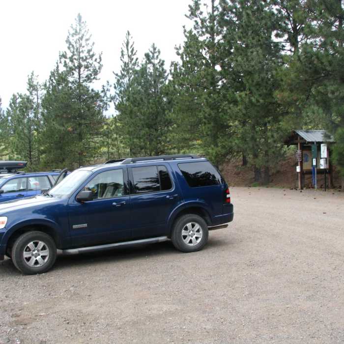 Near Sound of Music Trail to Woods Gulch Overlook