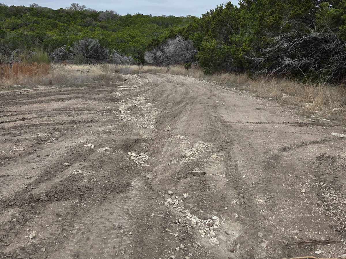 Valley Road photo 3