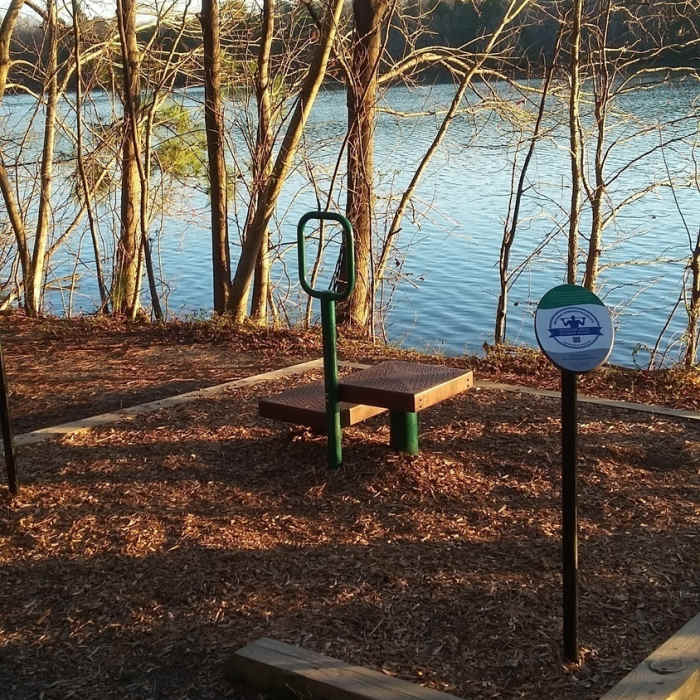 Step-Up Exercise Station Near Oak Grove Lake Park Loop