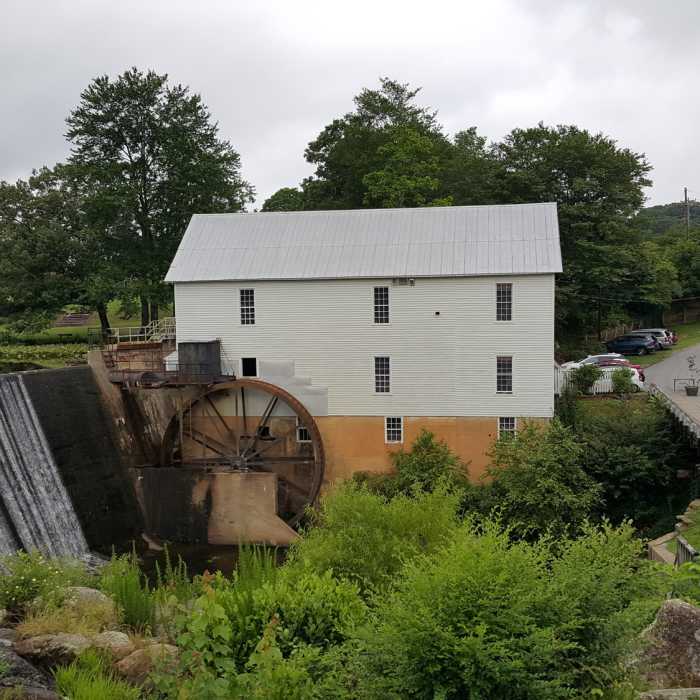 Near Murray's Mill Trail
