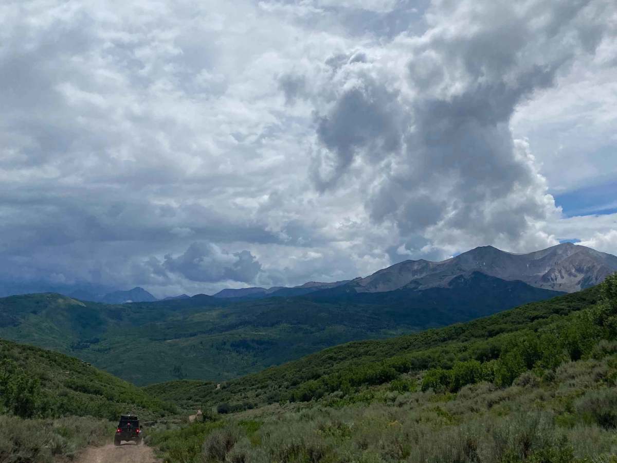 Over the Crown: BLM Road #8324 photo 3