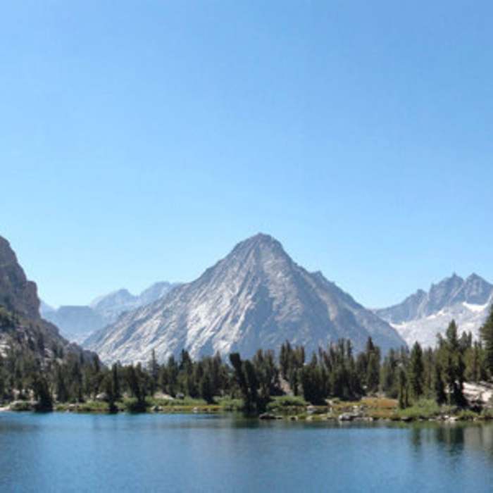 Near Kearsarge Pass Trail