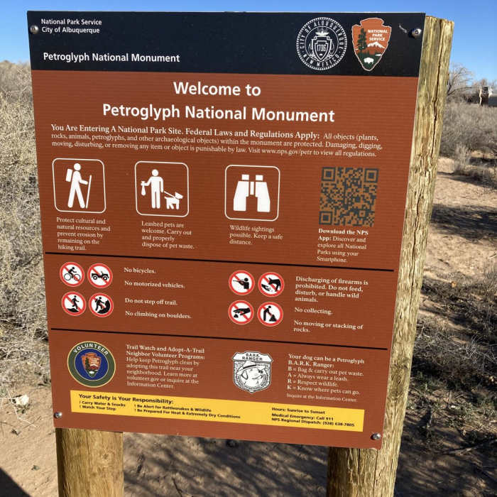 Near Piedras Marcadas Canyon Trail