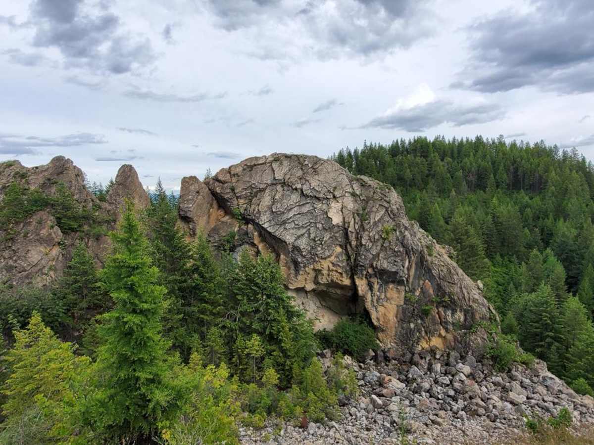 Turtle Rock trail photo